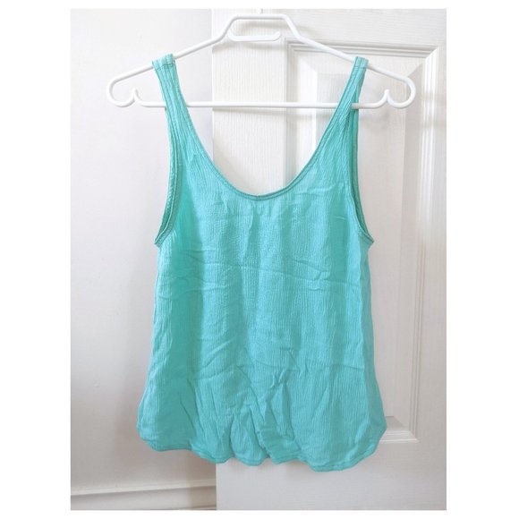 Aritzia Wilfred Scoop Neck Crinkle Tank - Picture 2 of 5